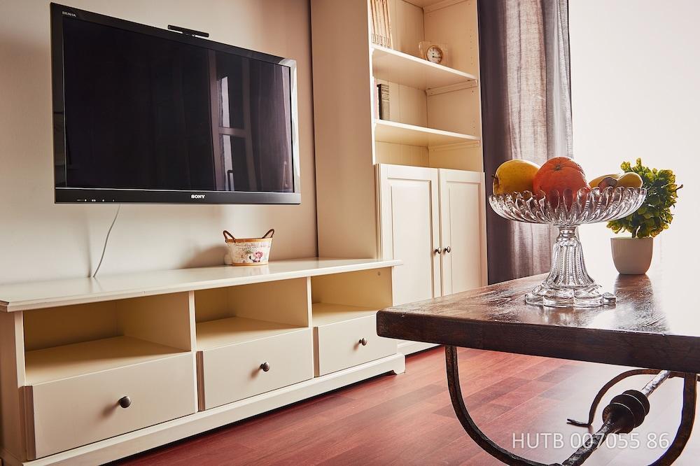 Alcam Augusta Apartment Барселона Екстериор снимка